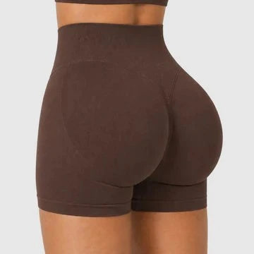 Curvanté Shorts Contour